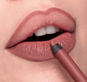 Delineador de labios